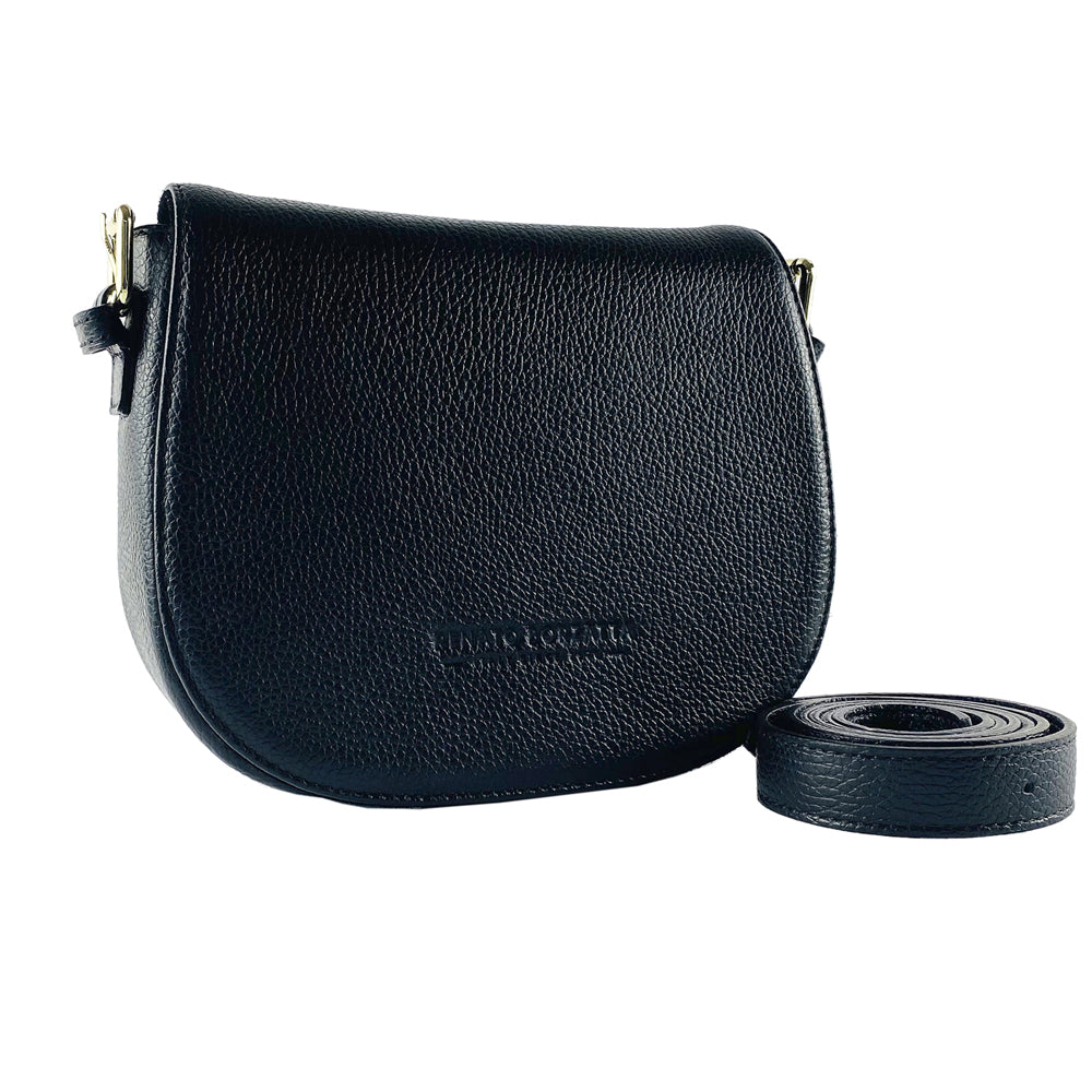 RB1002A | BBella Nera – The Classic Black Shoulder Bag- Dimensioni: cm 26 x 20 x 10-3