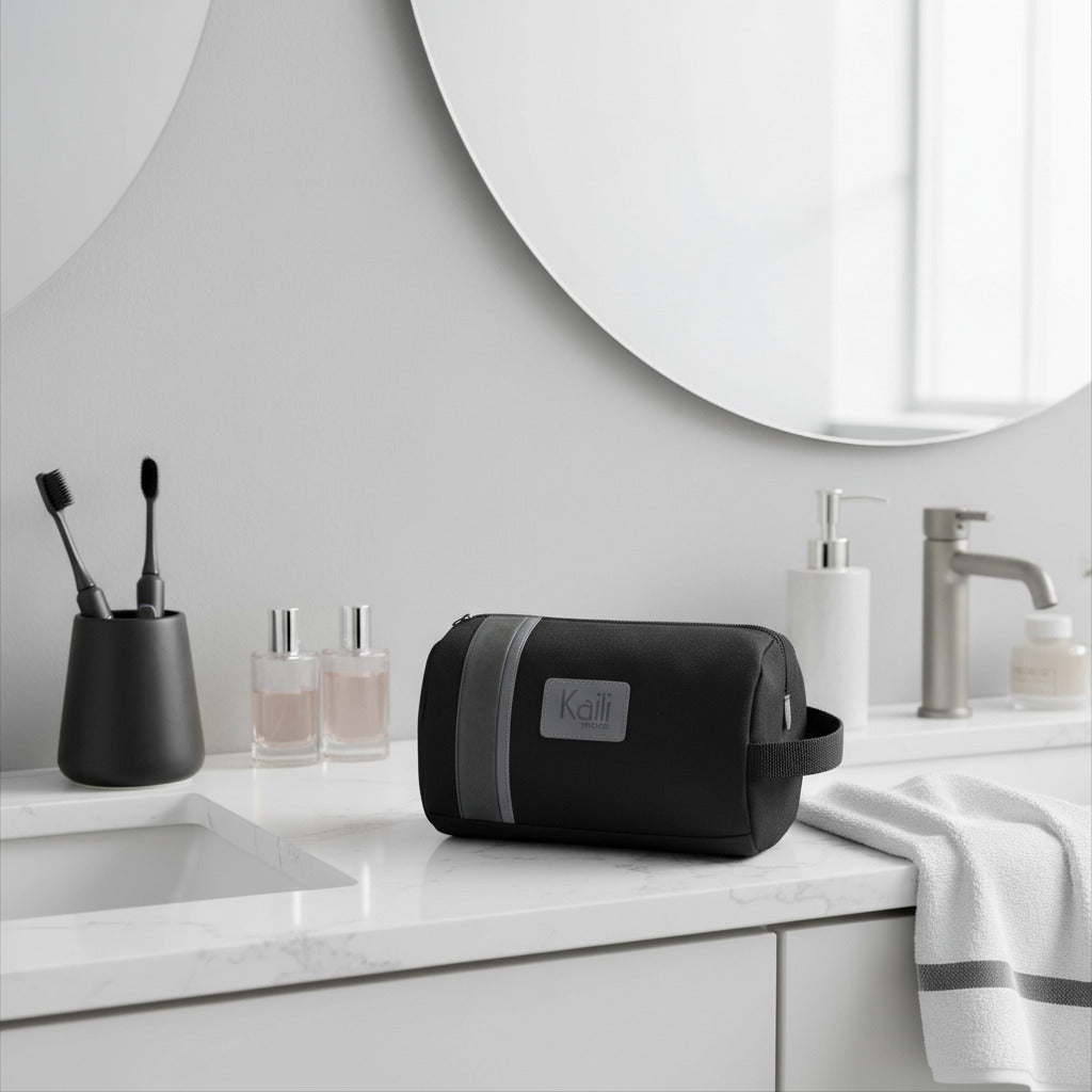 Heritage Travel Essentials Case - Black-0