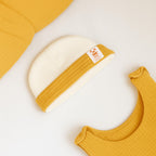 Organic Cotton Newborn Bonnet – White & Honey