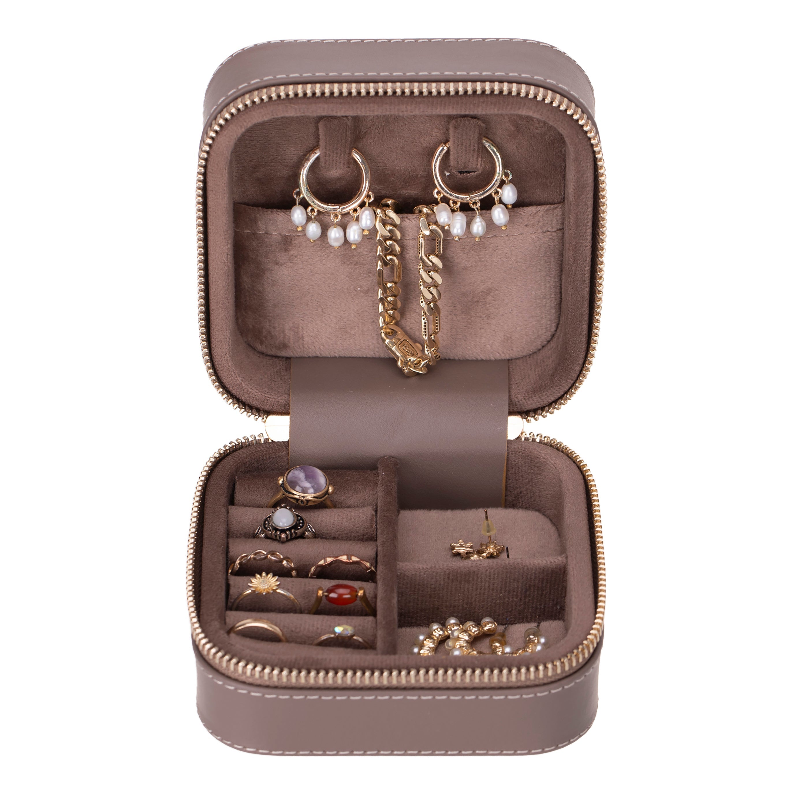 Velora Leather Jewelry Case – Handcrafted Elegance & Travel-Ready Design-3